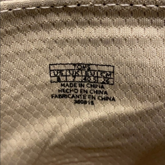 Men’s Toms main image 4